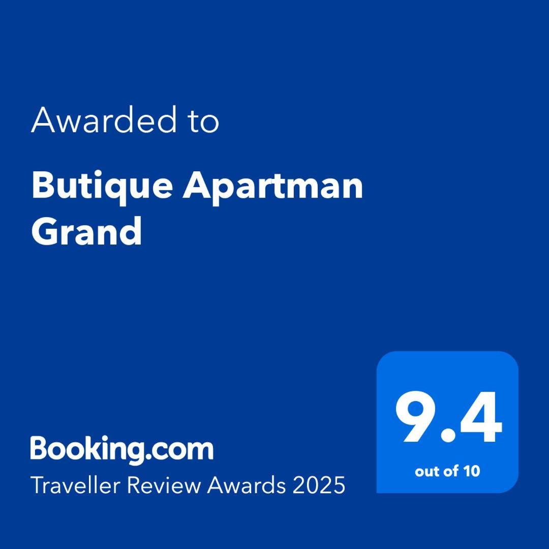 Butique Apartman Grand บาลาตอนแลลเล ภายนอก รูปภาพ